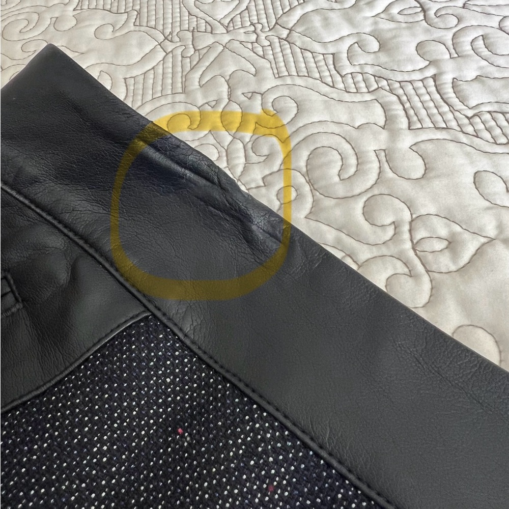 Ann Taylor pencil skirt - Picture 17 of 17
